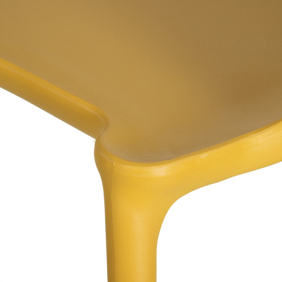 SILLA APILABLE AMARILLO POLIPROPILENO 47 X 41 X 83,50 CM