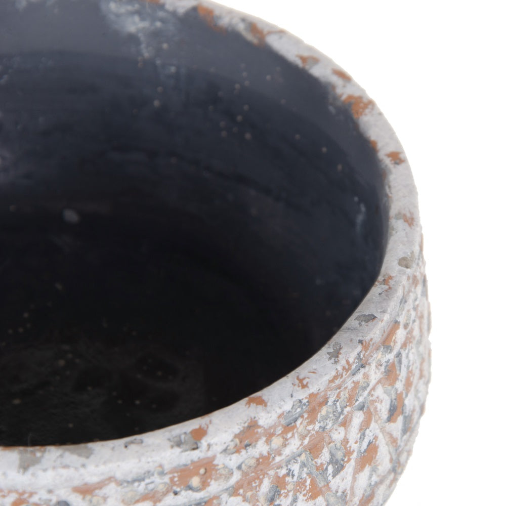 DECORATIVE CEMENT PLANTER 15 X 15 X 7.50 CM