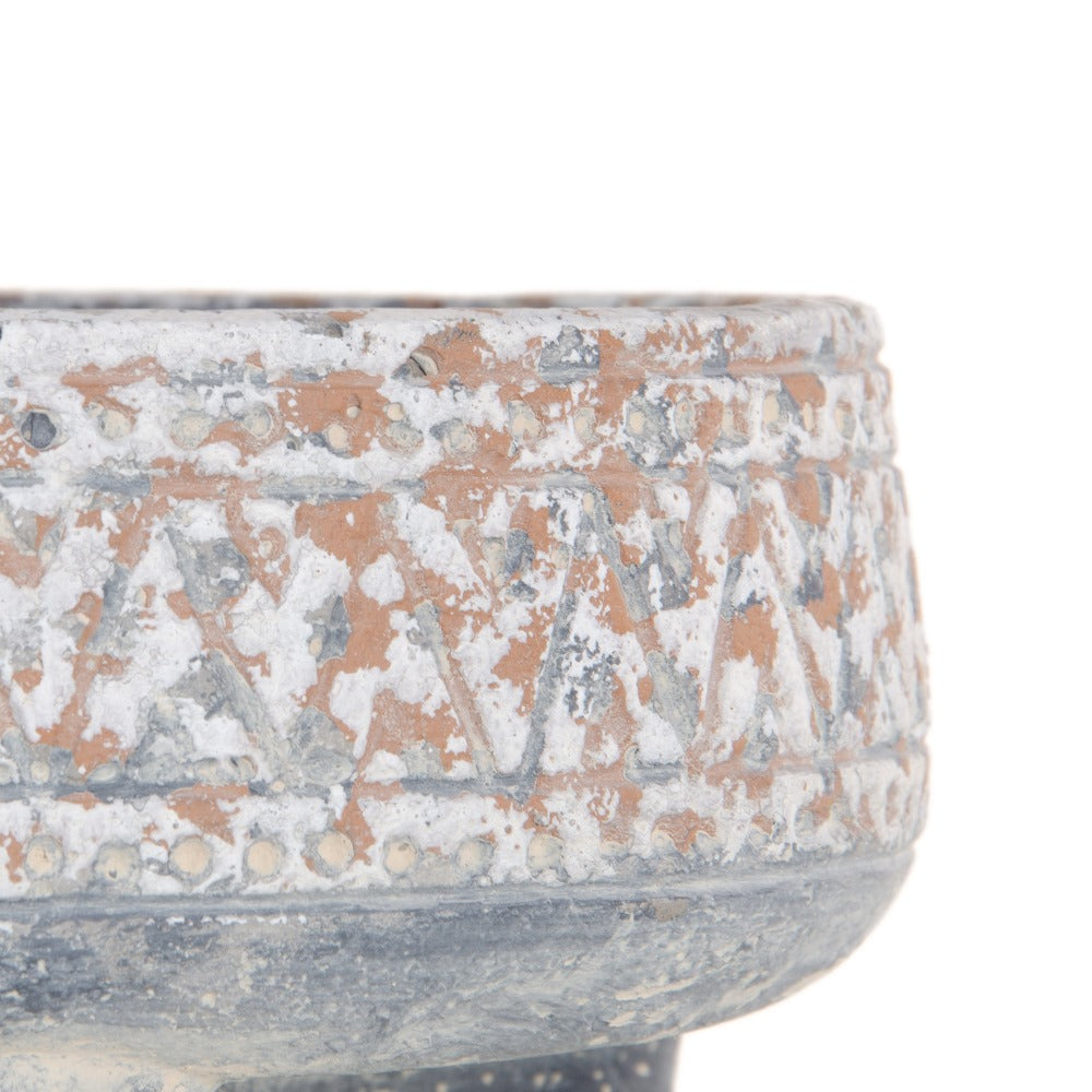 DECORATIVE CEMENT PLANTER 15 X 15 X 7.50 CM