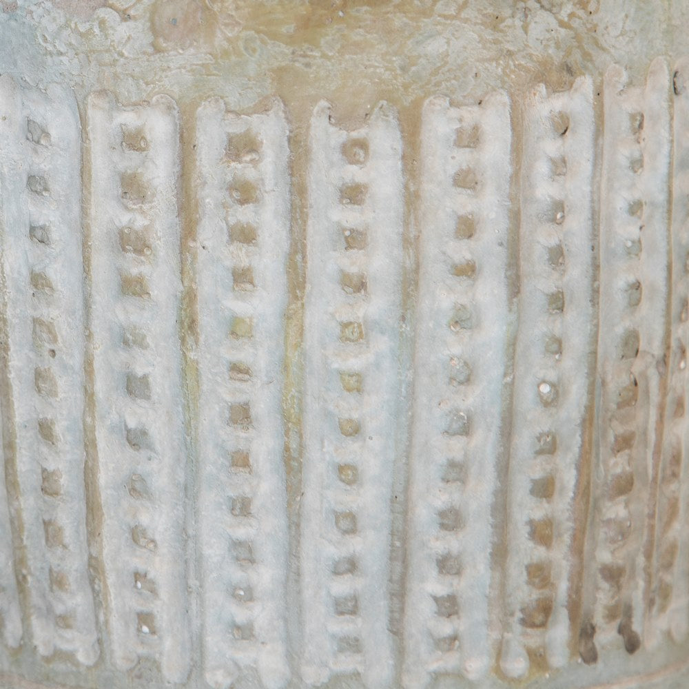 DECORATIVE CEMENT PLANTER 14 X 14 X 19.50 CM