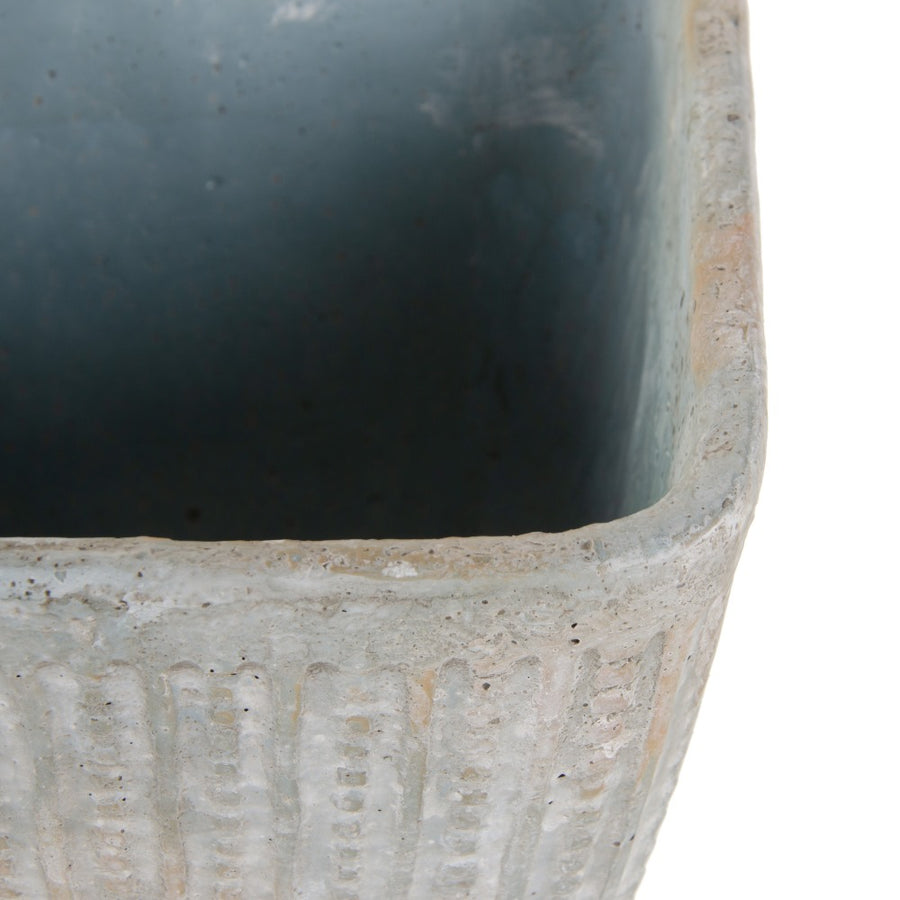DECORATIVE CEMENT PLANTER 19.50 X 19.50 X 19 CM