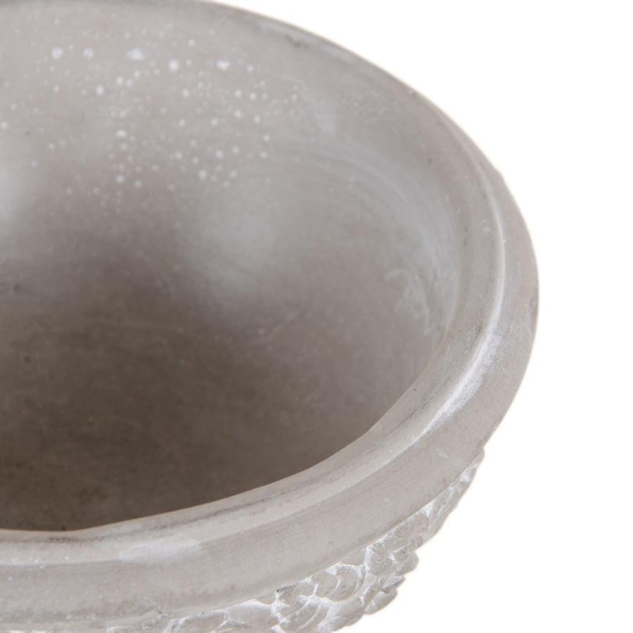 CEMENT PLANTER DECORATION 15.50 X 15.50 X 10.50 CM