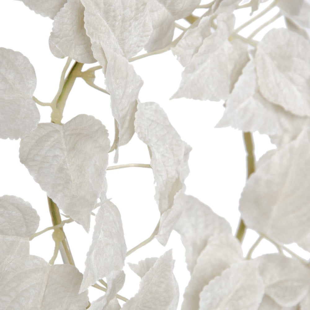 WHITE PVC GARDEN CROWN 30 X 30 CM