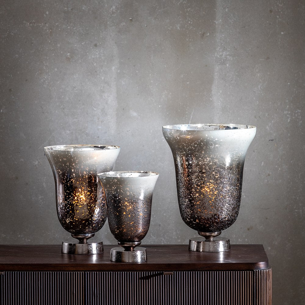 SILVER ALUMINUM-GLASS VASE DECORATION 17 X 17 X 22 CM