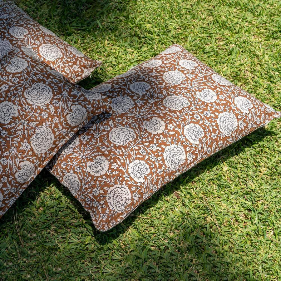 COJÍN BEIGE-MARRÓN 100% ALGODÓN 60 X 40 CM