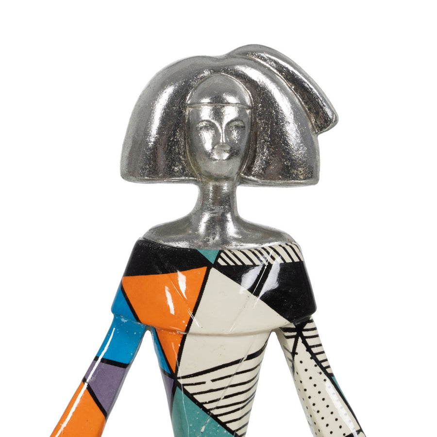 FIGURA MENINA MULTICOLOR RESINA 26 X 17,50 X 32,50 CM