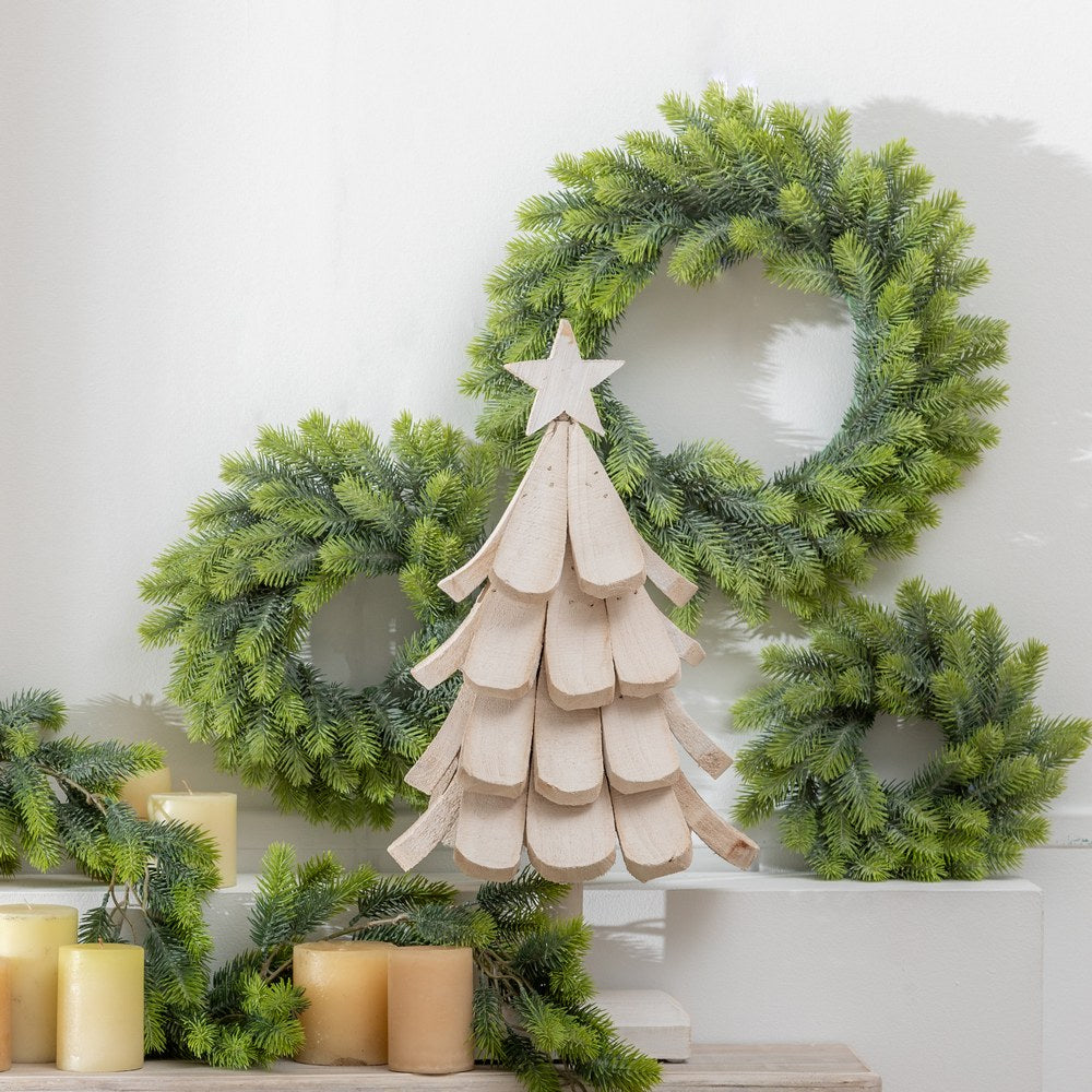 GREEN PVC WREATH DECORATION 41 X 41 CM