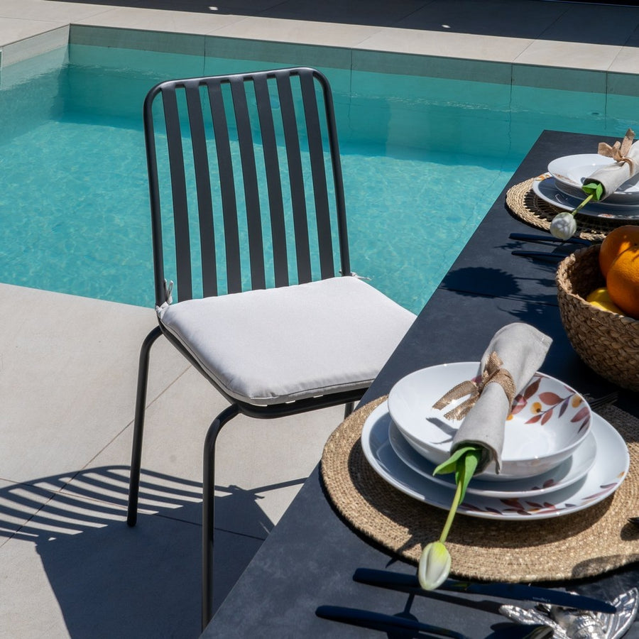 SILLA APILABLE ANTRACITA ACERO EXTERIOR 52 X 57 X 87 CM