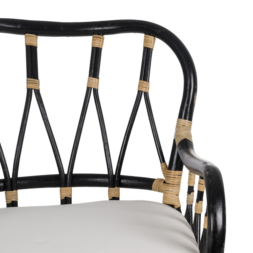 BLACK RATTAN LOUNGE CHAIR 58 X 62 X 85 CM