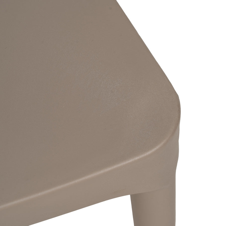 SILLA APILABLE POLIPROPILENO CONTRACT 42 X 54 X 83 CM