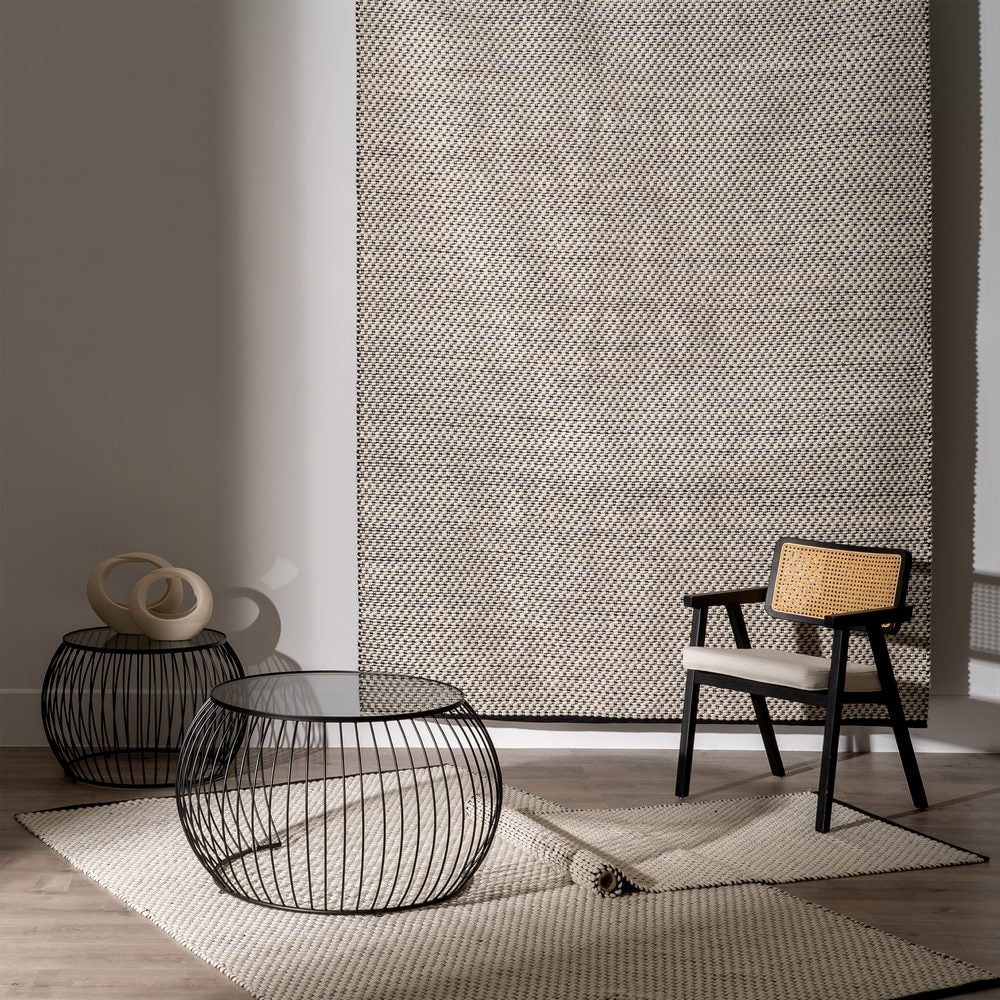 BLACK AND WHITE WOVEN RUG DECORATION 80 X 150 CM
