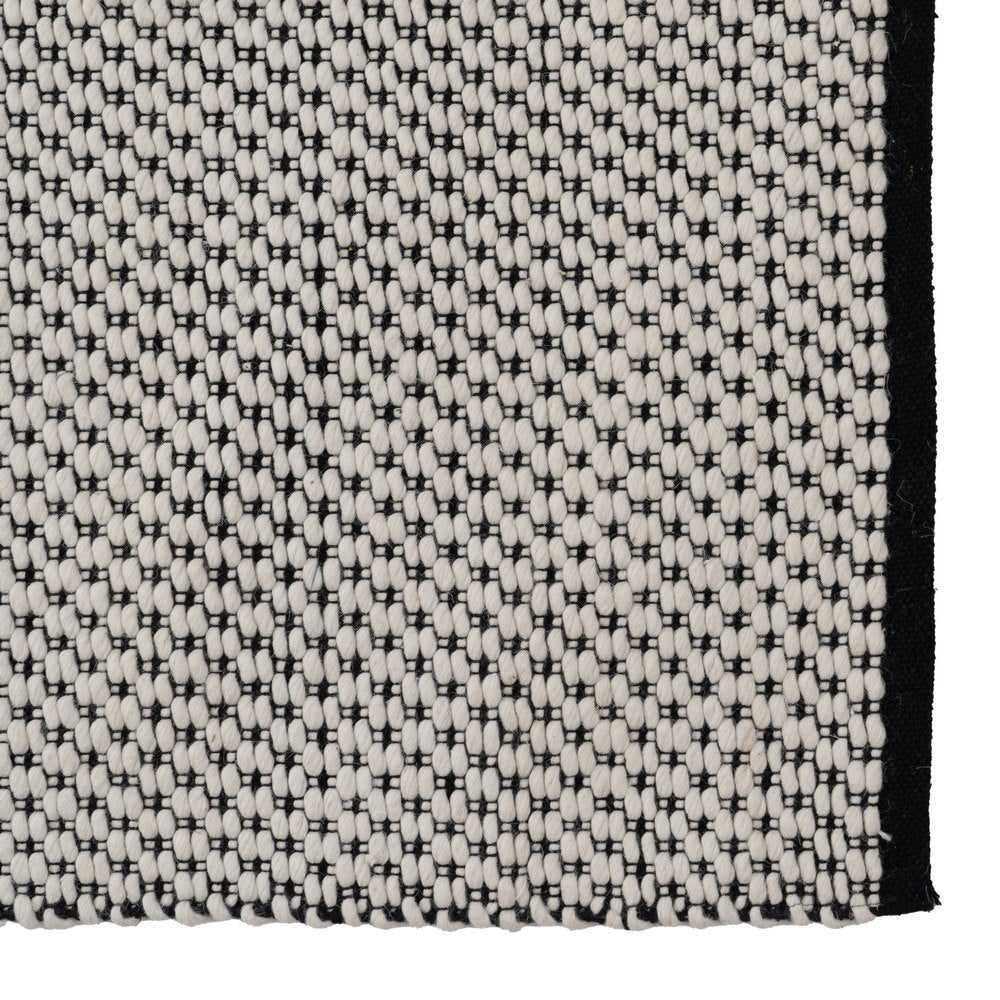 BLACK AND WHITE WOVEN RUG DECORATION 80 X 150 CM