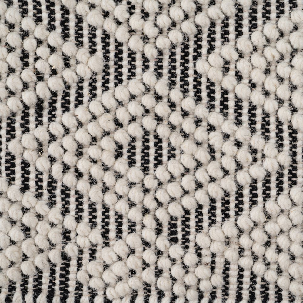 BLACK AND WHITE WOVEN RUG DECORATION 80 X 150 CM