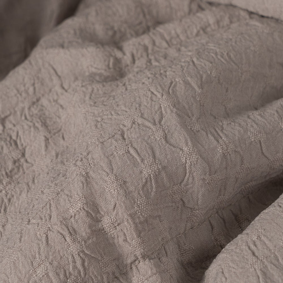 COLCHA TAUPE POLIESTER DORMITORIO 240 X 260 CM