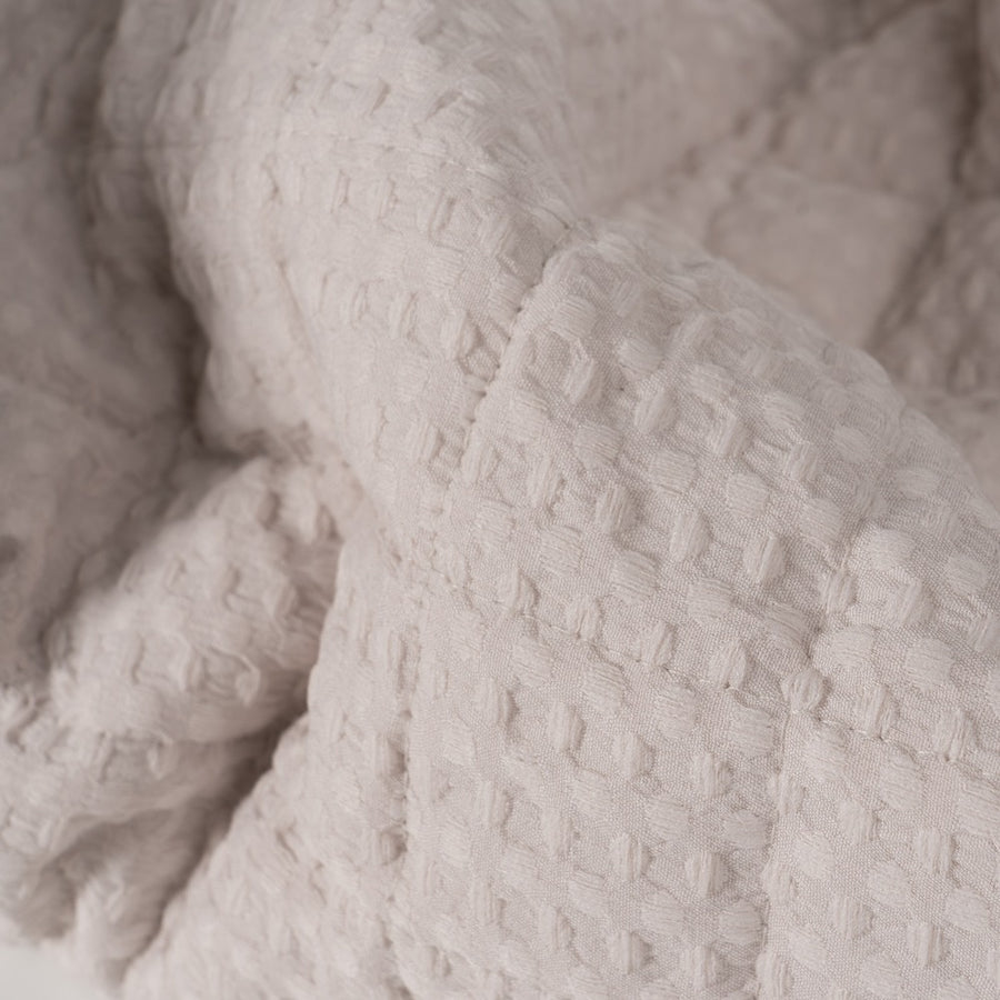 COLCHA BEIGE POLIESTER DORMITORIO 180 X 260 CM