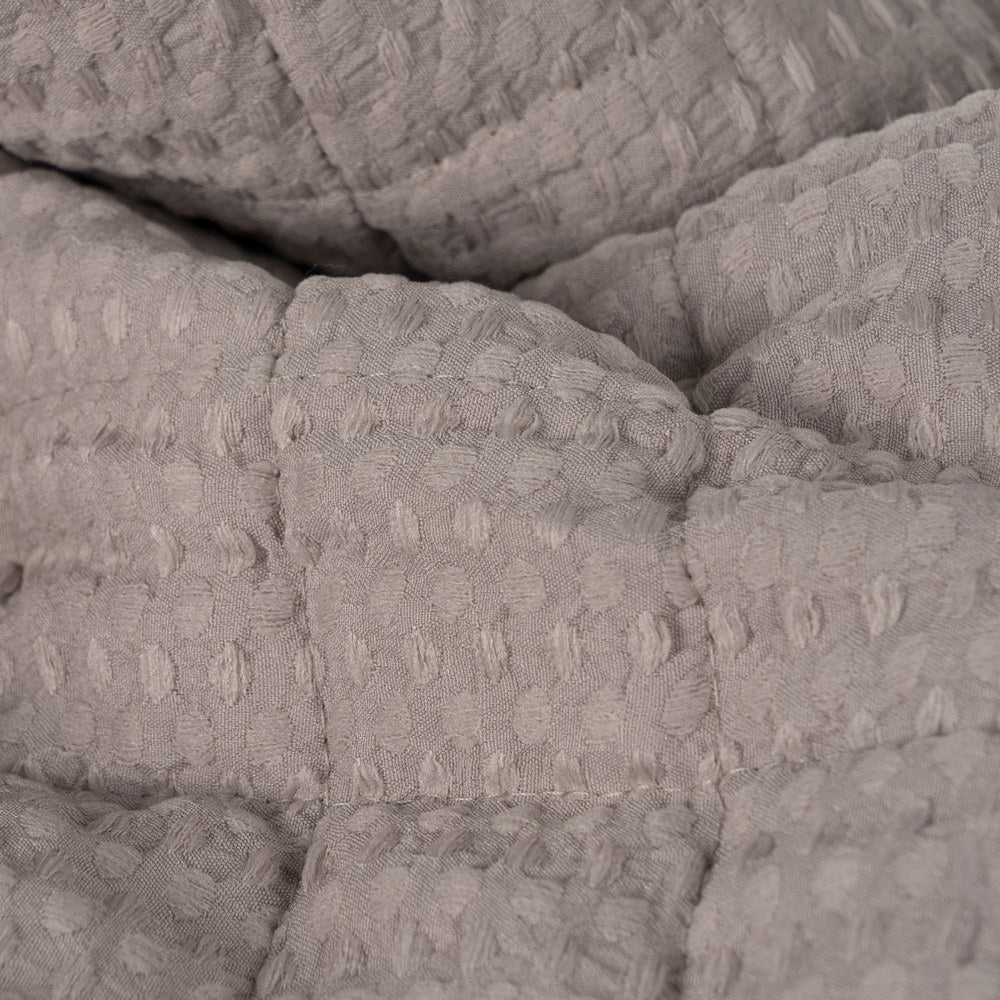 COLCHA TAUPE POLIESTER DORMITORIO 240 X 260 CM