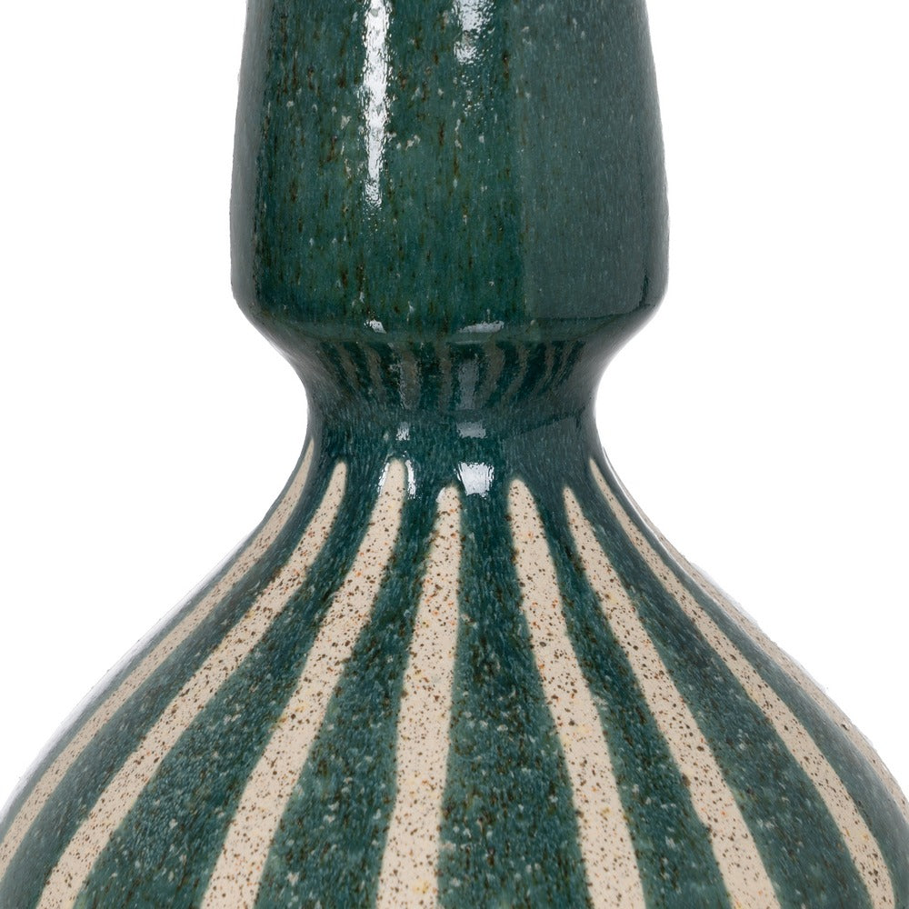 GREEN-WHITE CERAMIC VASE 19.30 X 19.30 X 31.20 CM