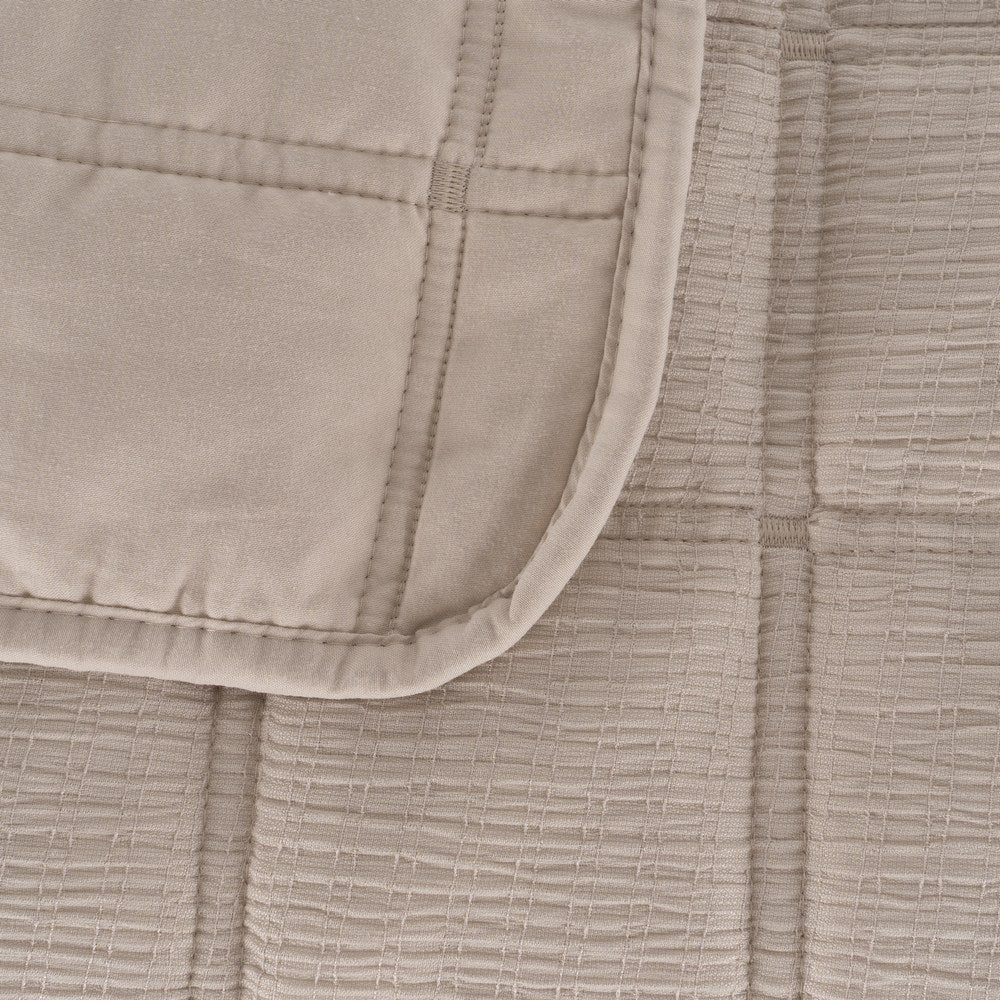 COLCHA BEIGE POLIESTER DORMITORIO 270 X 280 CM