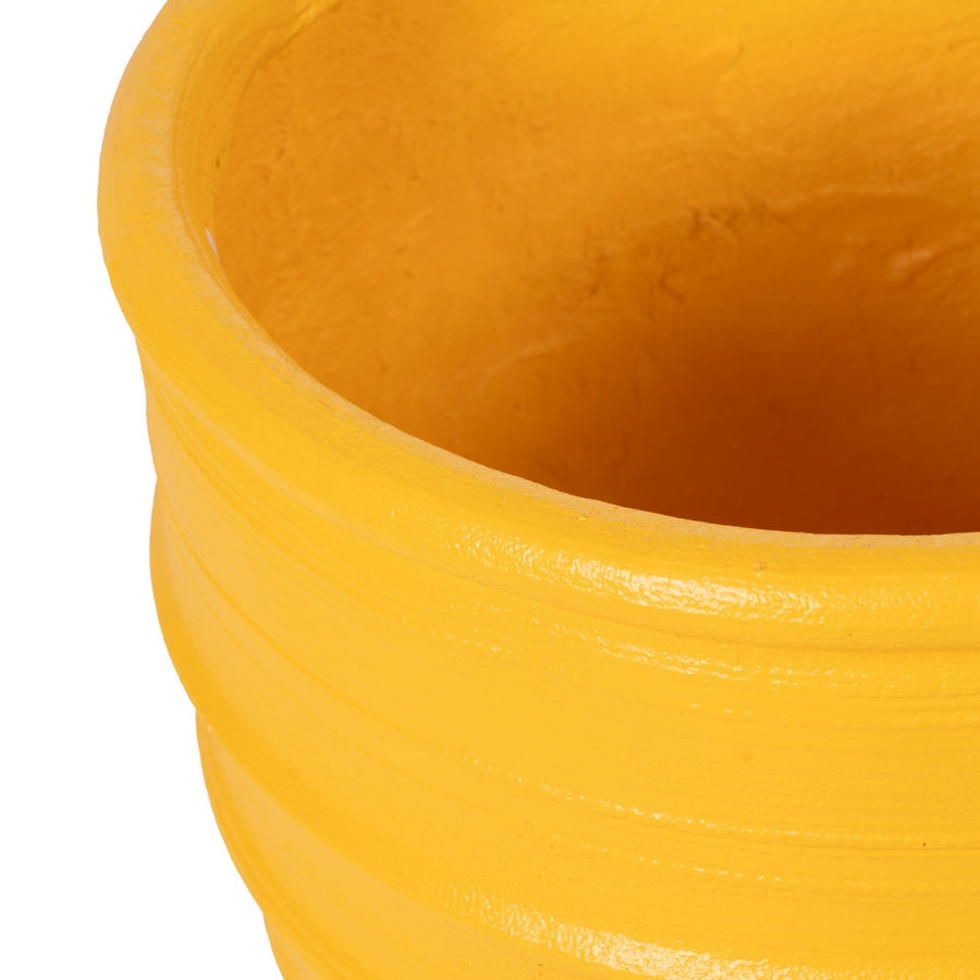MACETERO AMARILLO RESINA DECORACIÓN 49,30 X 49,30 X 51 CM