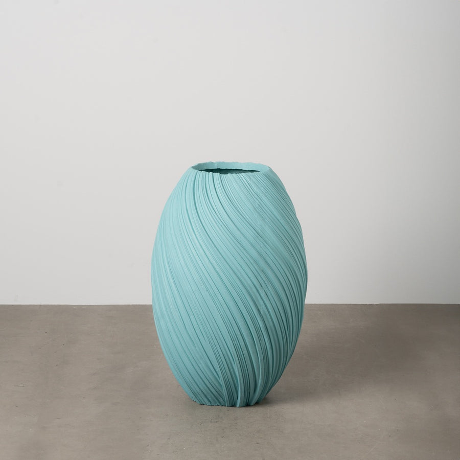 BLUE VASE RESIN DECORATION 51.50 X 51.50 X 76.60 CM