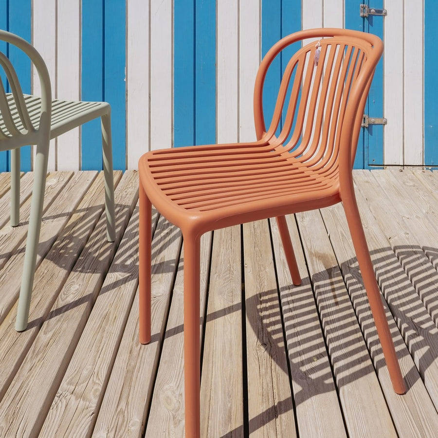 SILLA APILABLE POLIPROPILENO CONTRACT 51 X 57 X 78 CM