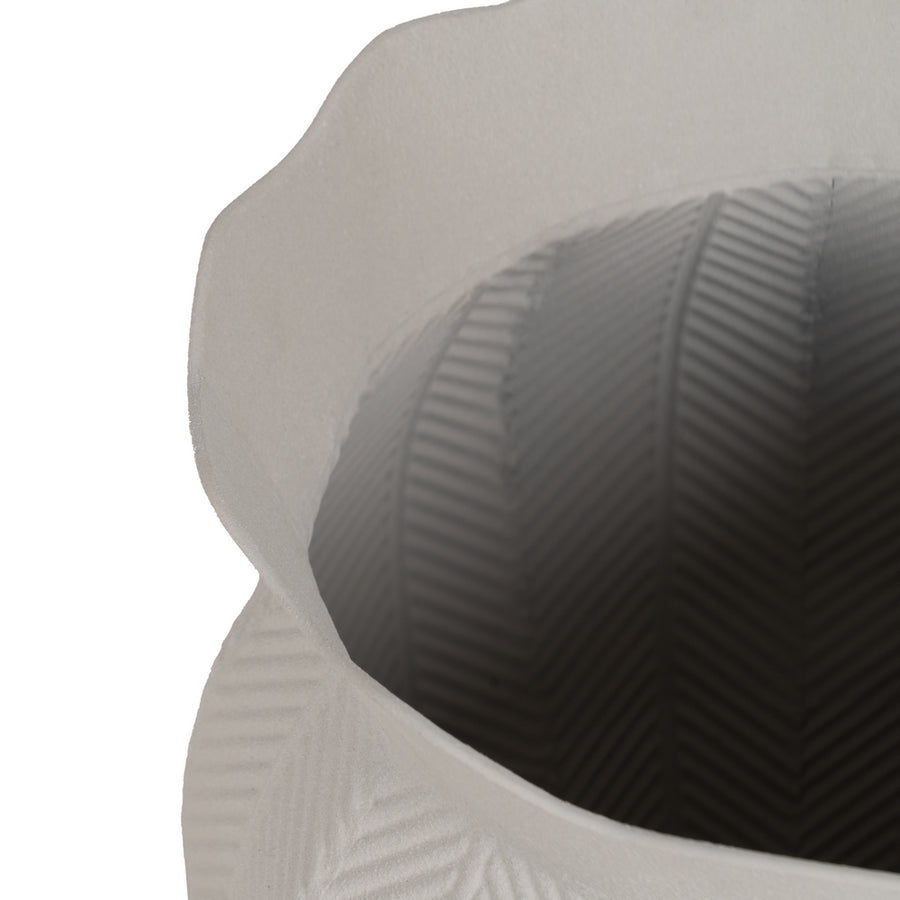 SET OF 2 WHITE METAL PLANTERS DECORATION 25.50 X 25.50 X 44.50