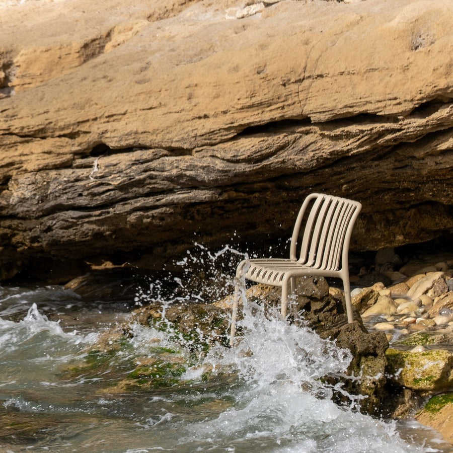 BEIGE STACKABLE POLYPROPYLENE CHAIR 50 X 58 X 80 CM