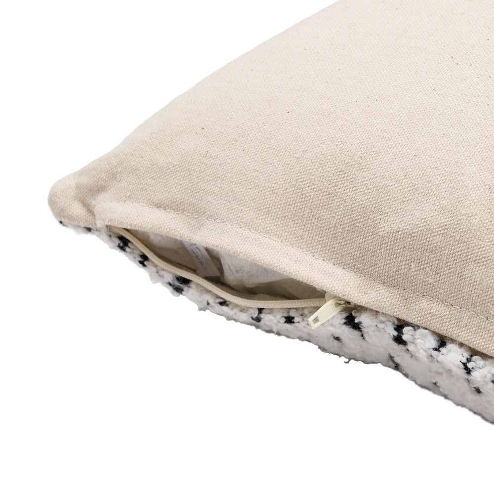 BLACK AND WHITE COTTON/POLYESTER CUSHION 40 X 60 CM