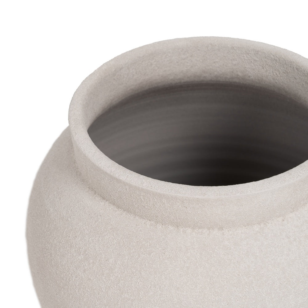 WHITE CERAMIC PLANTER DECORATION 31 X 31 X 28 CM