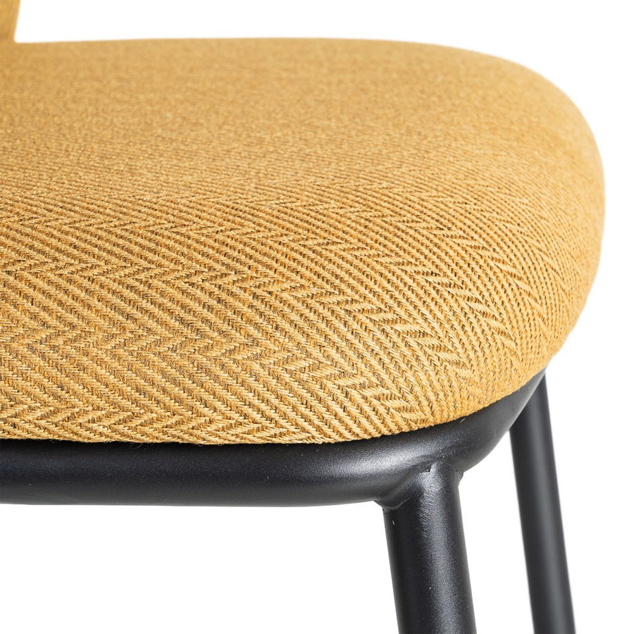 SILLA ESPIGA MOSTAZA TEJIDO-METAL SALÓN 55 X 55 X 78 CM