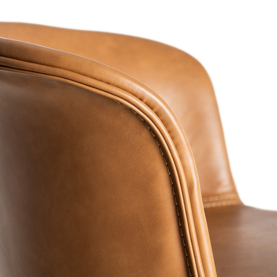 TABURETE CAMEL METAL / SIMIL PIEL 44,50 X 48,50 X 93,50 CM