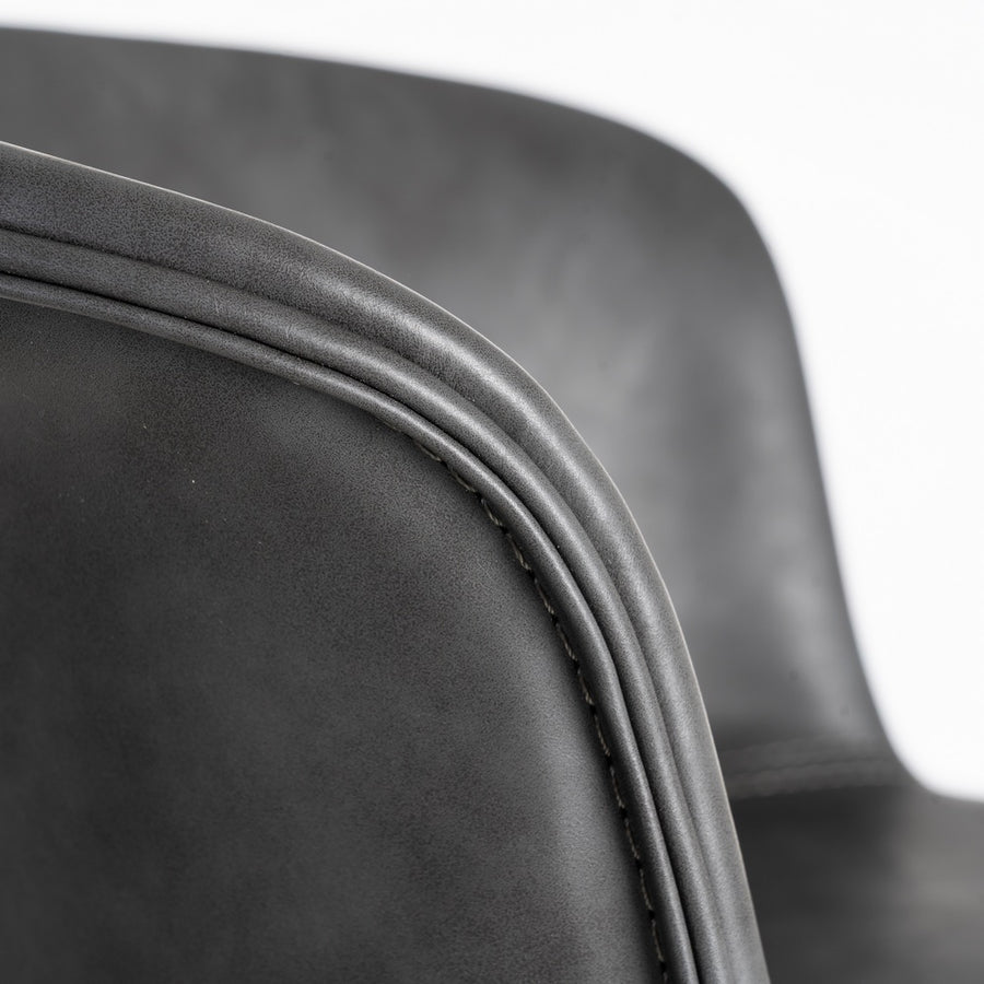 TABURETE NEGRO METAL / SIMIL PIEL 44,50 X 48,50 X 93,50 CM