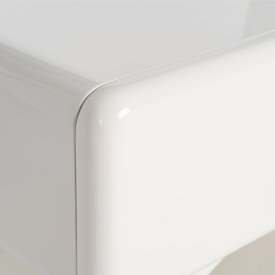 MESITA LACADO CREMA DM DORMITORIO 50 X 40 X 57 CM
