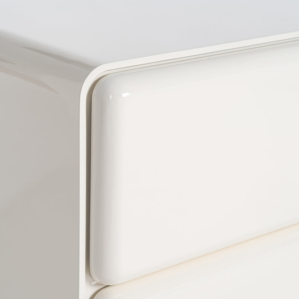 MESITA LACADO CREMA DM DORMITORIO 56,50 X 42,50 X 56,50 CM