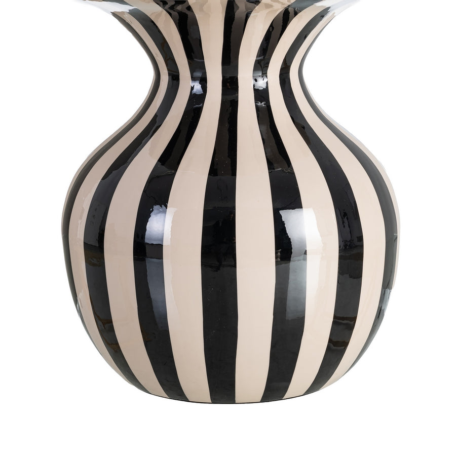MESA AUXILIAR RAYAS BLANCO-NEGRO METAL 38 X 38 X 47 CM