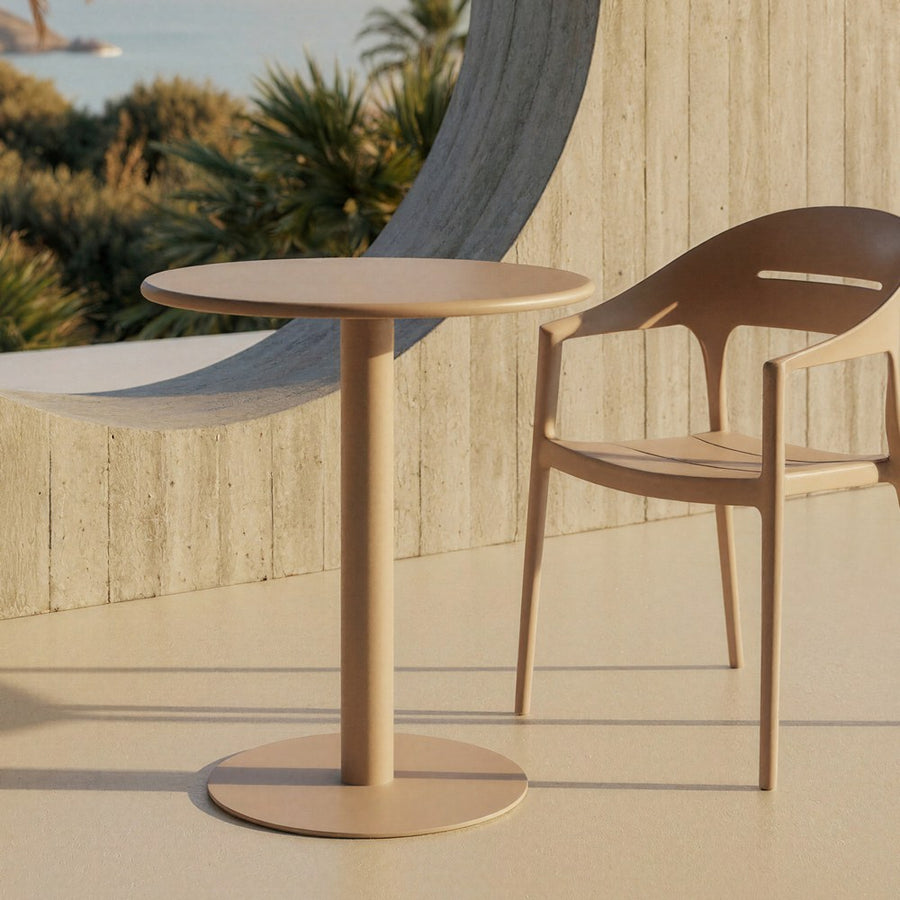 MESA BEIGE METAL SALÓN 70 X 70 X 73 CM