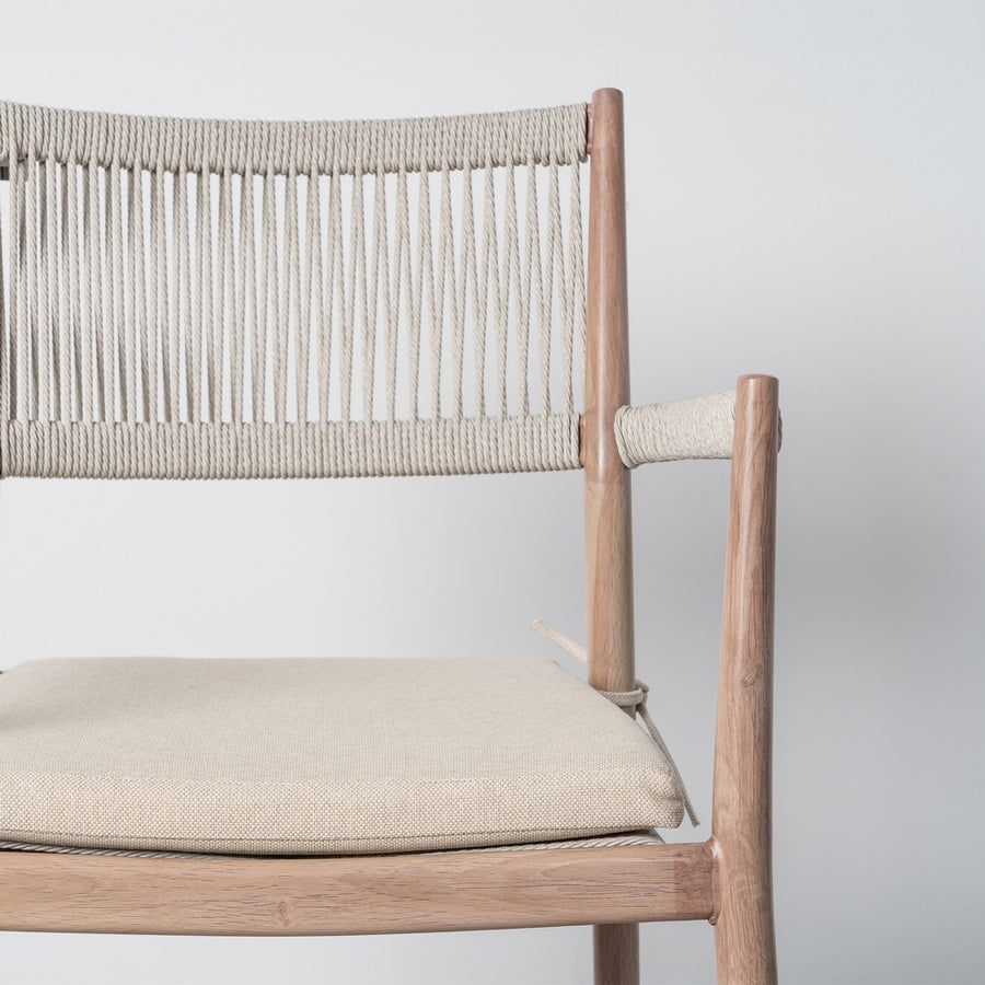 SILLA APILABLE ACERO-RATTÁN PE EXTERIOR 55 X 55 X 85 CM