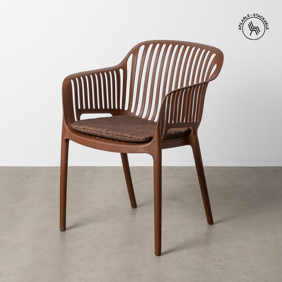 STACKABLE OUTDOOR POLYPROPYLENE CHAIR 55 X 61 X 80 CM