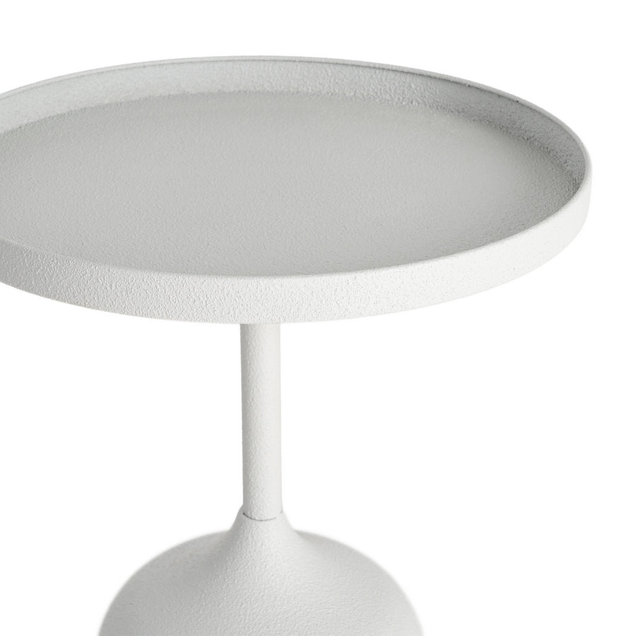 WHITE METAL SIDE TABLE 40 X 40 X 58 CM