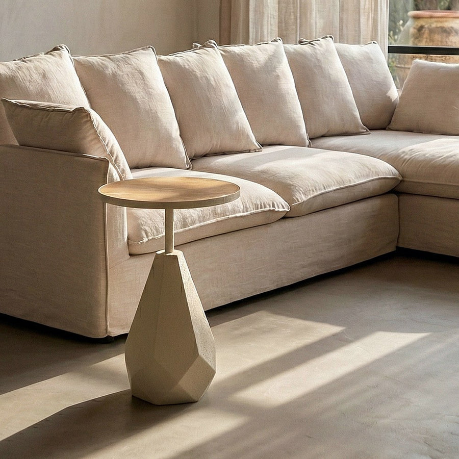 MESITA CREMA METAL 45 X 45 X 56 CM