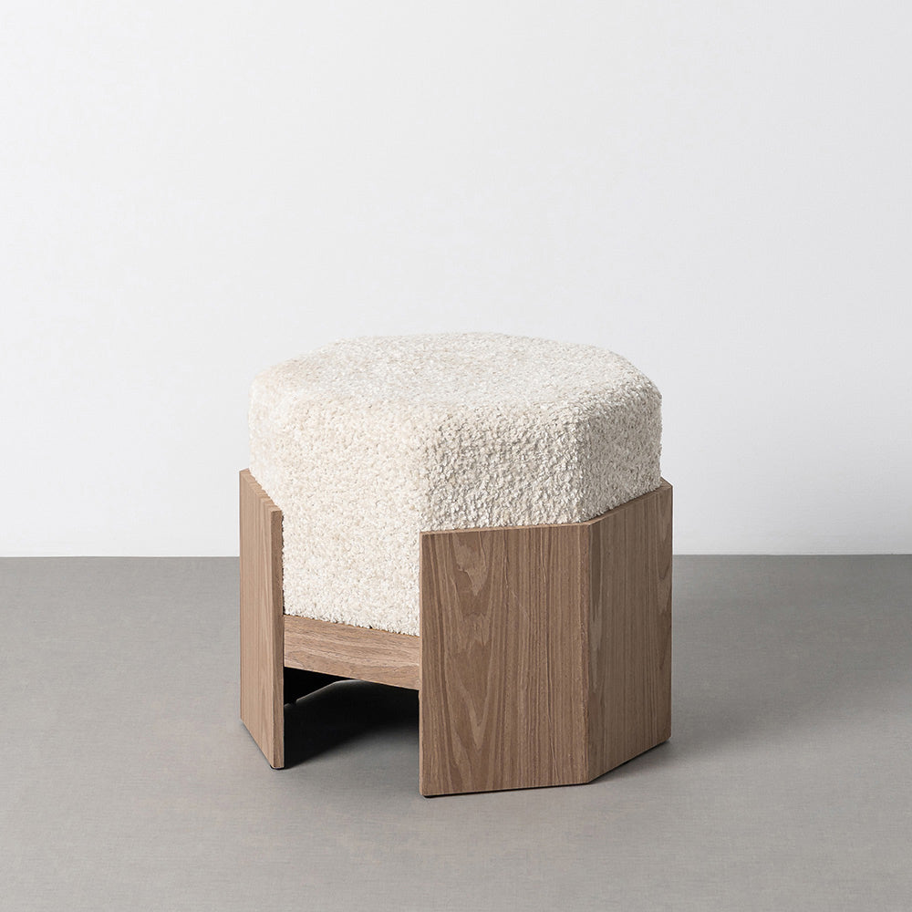 PUF CREMA DM-TEJIDO 50 X 50 X 44 CM