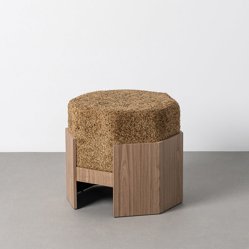 PUF OCRE DM-TEJIDO 50 X 50 X 44 CM