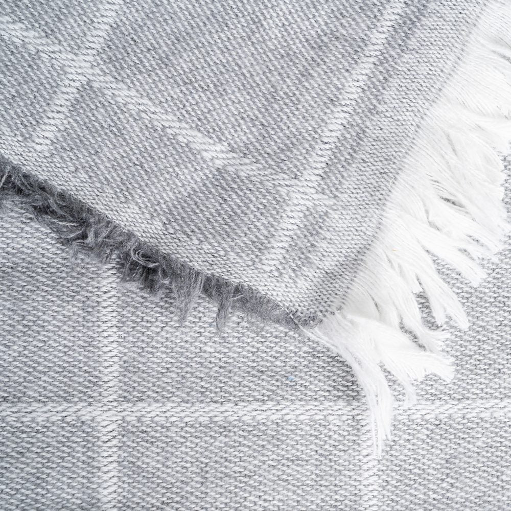 COLCHA CUADROS GRIS PERLA ALGODÓN 200 X 260 CM