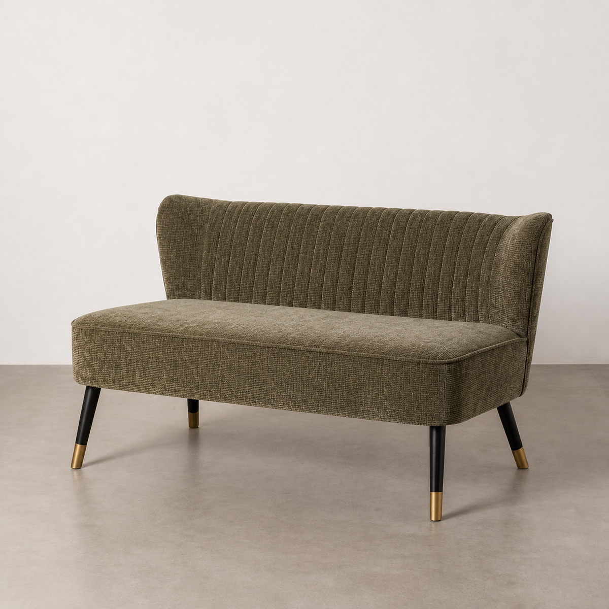 SOFÁ VERDE TEJIDO-MADERA SALÓN 134 X 70 X 74 CM