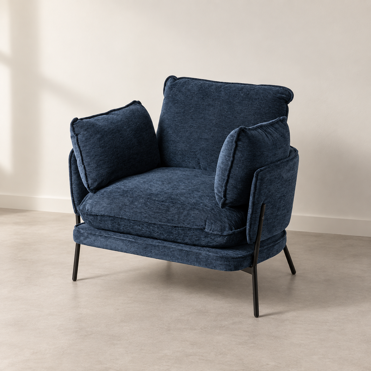 Sillón azul contract — vista tres cuartos