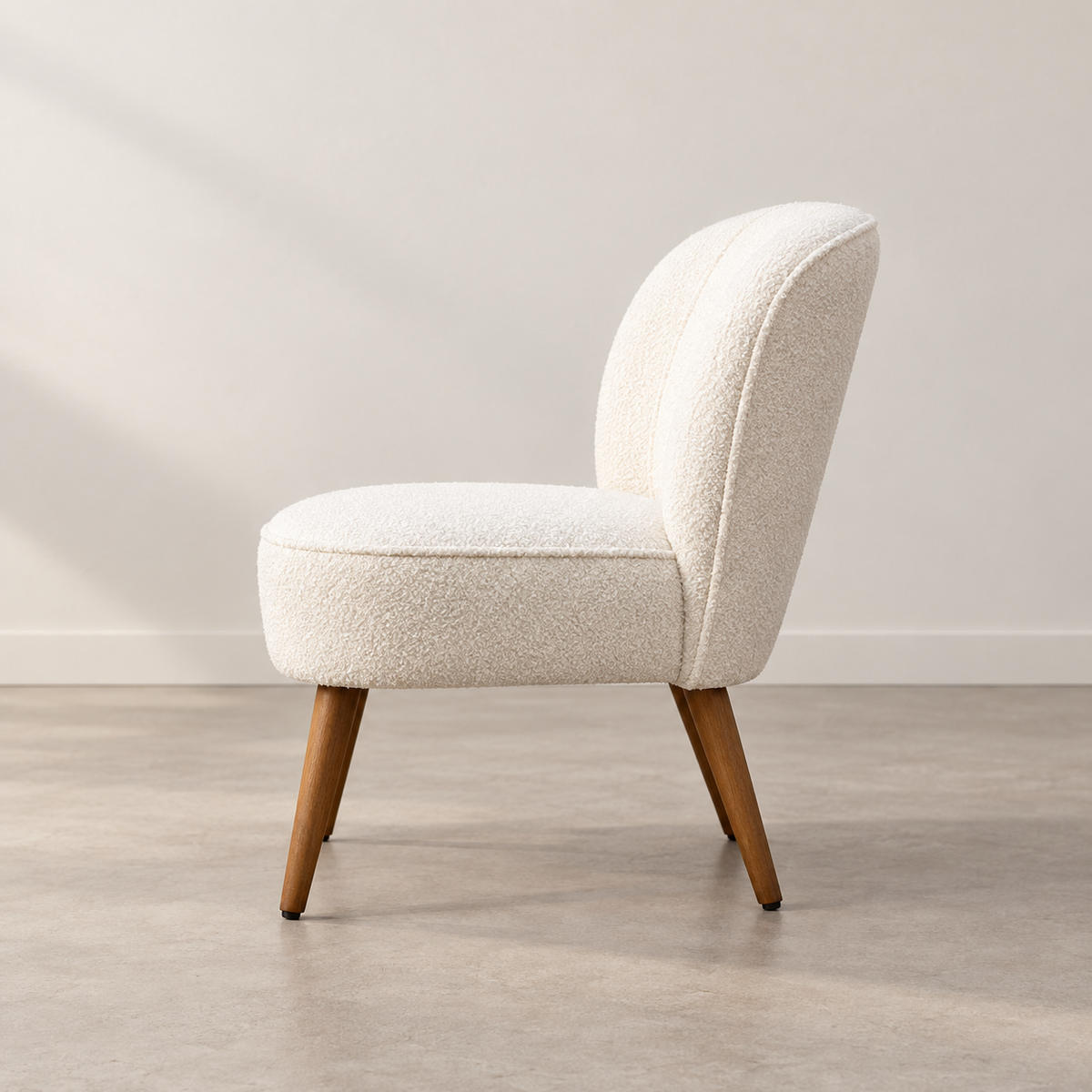 Sillón beige — vista lateral
