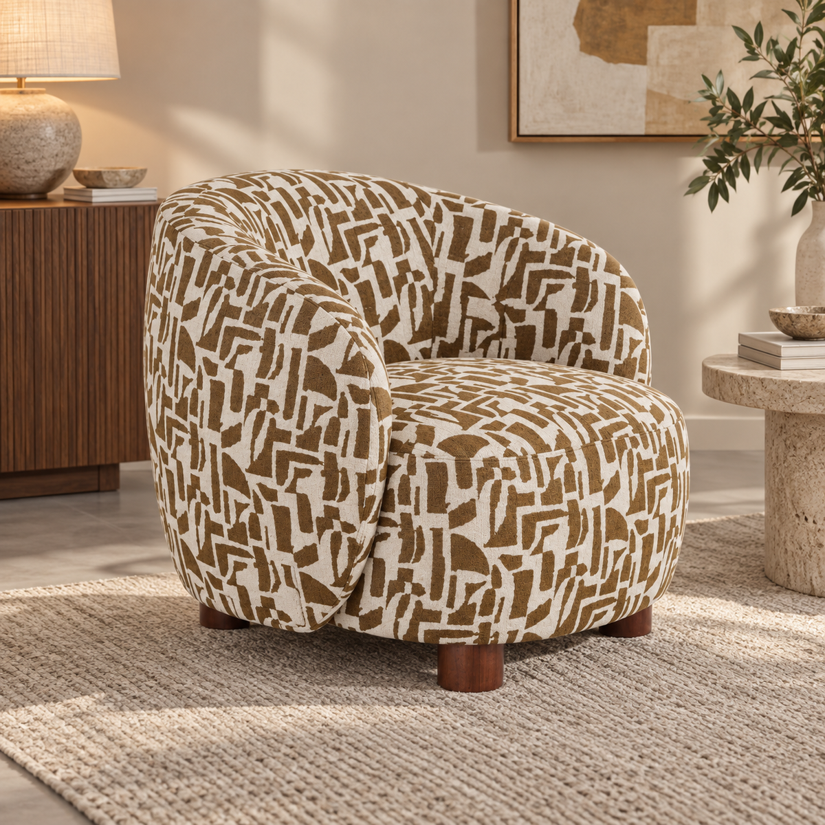 Imagen de ambiente del sillón estampado crema-ocre